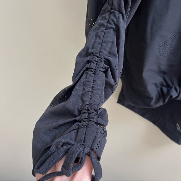 Nanette Lepore surry hill black Zip-Up Jacket with Drawstring Details. S - Picture 4 of 7